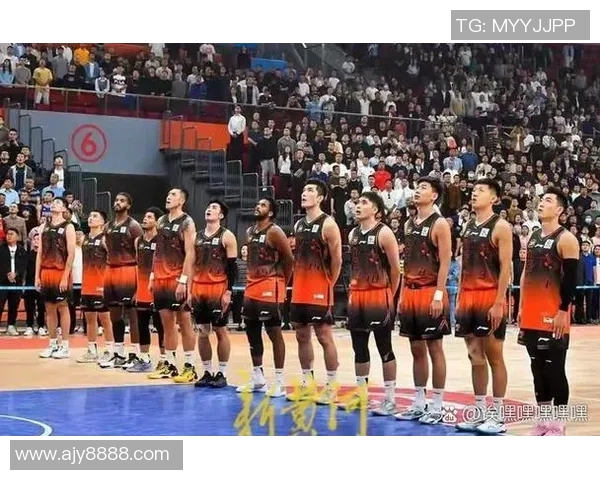 南京篮球队实力强劲荣登全国排行榜第十名引发关注与期待