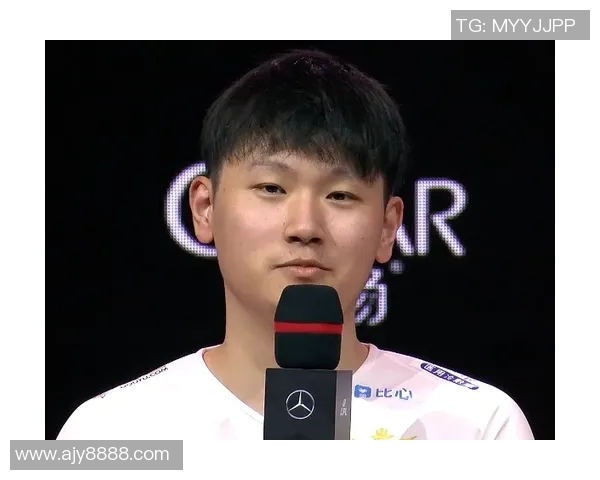 赛后分析：V5与FPX的战术灵活性与应变能力探讨